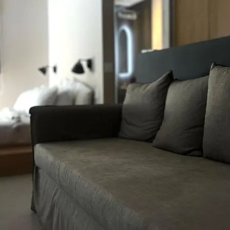 Sea Soon & 2 * Methana