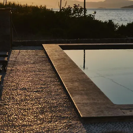 Villa Sea Soon & 2 *