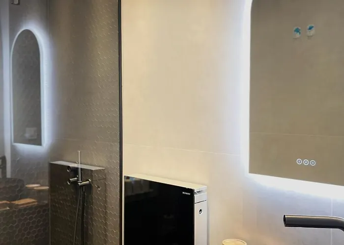 Sea Soon & 2 * Μέθανα