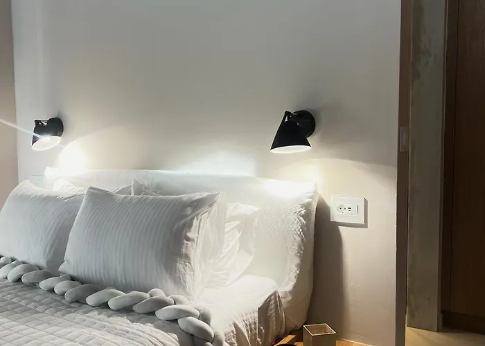 Βίλα Sea Soon & 2 *